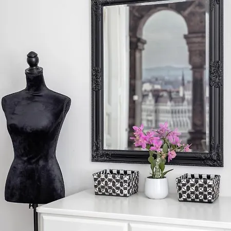 Mystic Dreamy * Budapest